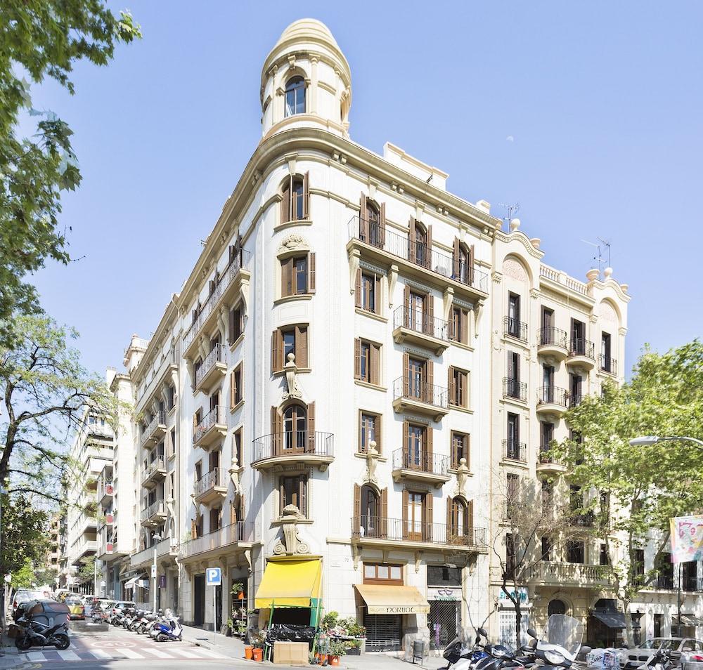 Thesuites Barcelona Bagian luar foto